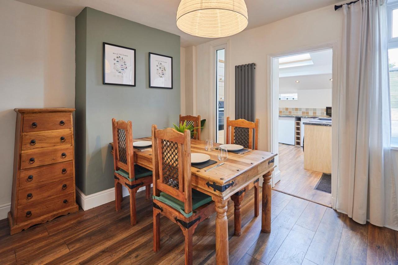 Host & Stay - Church View Cottage Matlock  Bagian luar foto