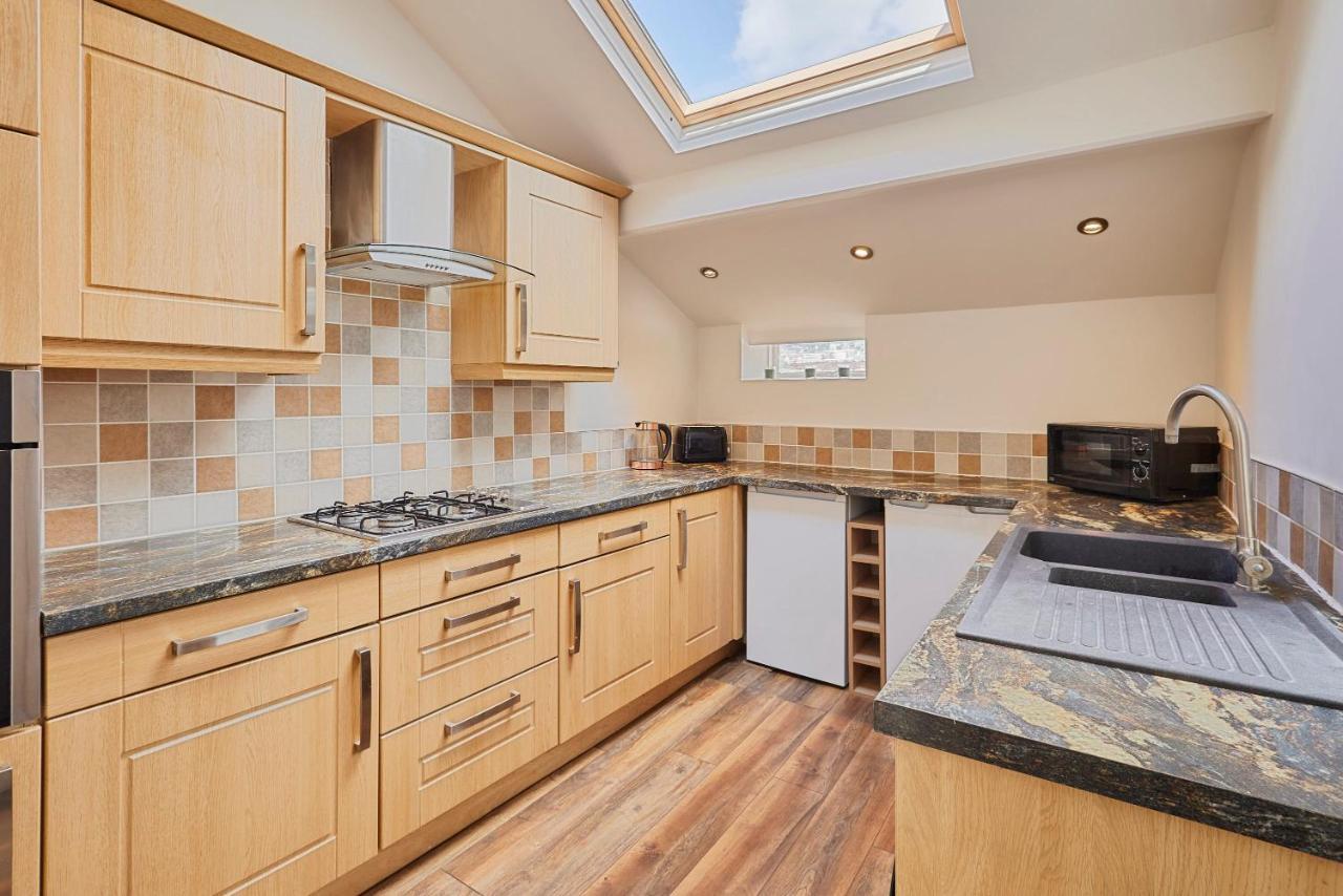 Host & Stay - Church View Cottage Matlock  Bagian luar foto
